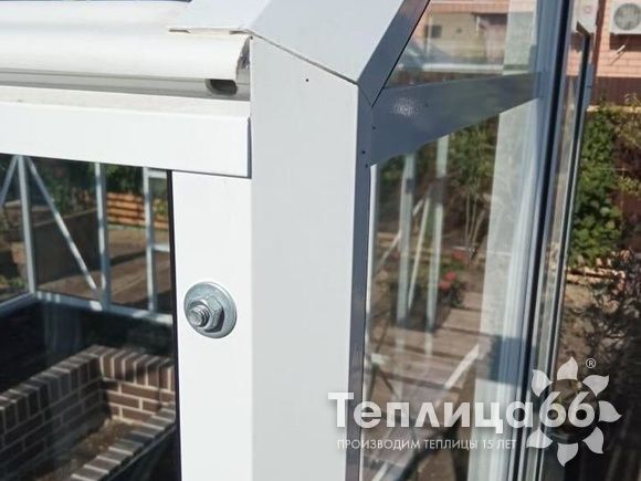 Краснодар. Теплица с мини-тамбуром.