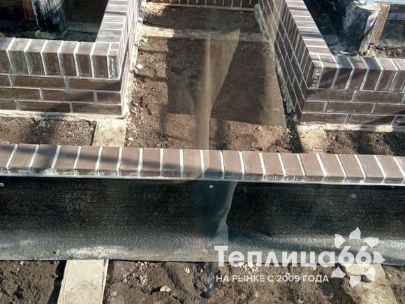 Краснодар. Теплица с мини-тамбуром.