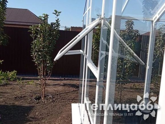 Краснодар. Теплица с мини-тамбуром.